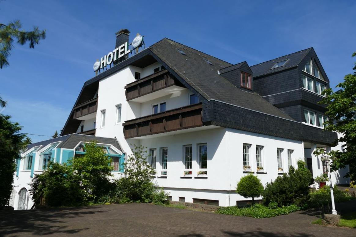 Zenner'S Landhotel Newel Eksteriør bilde