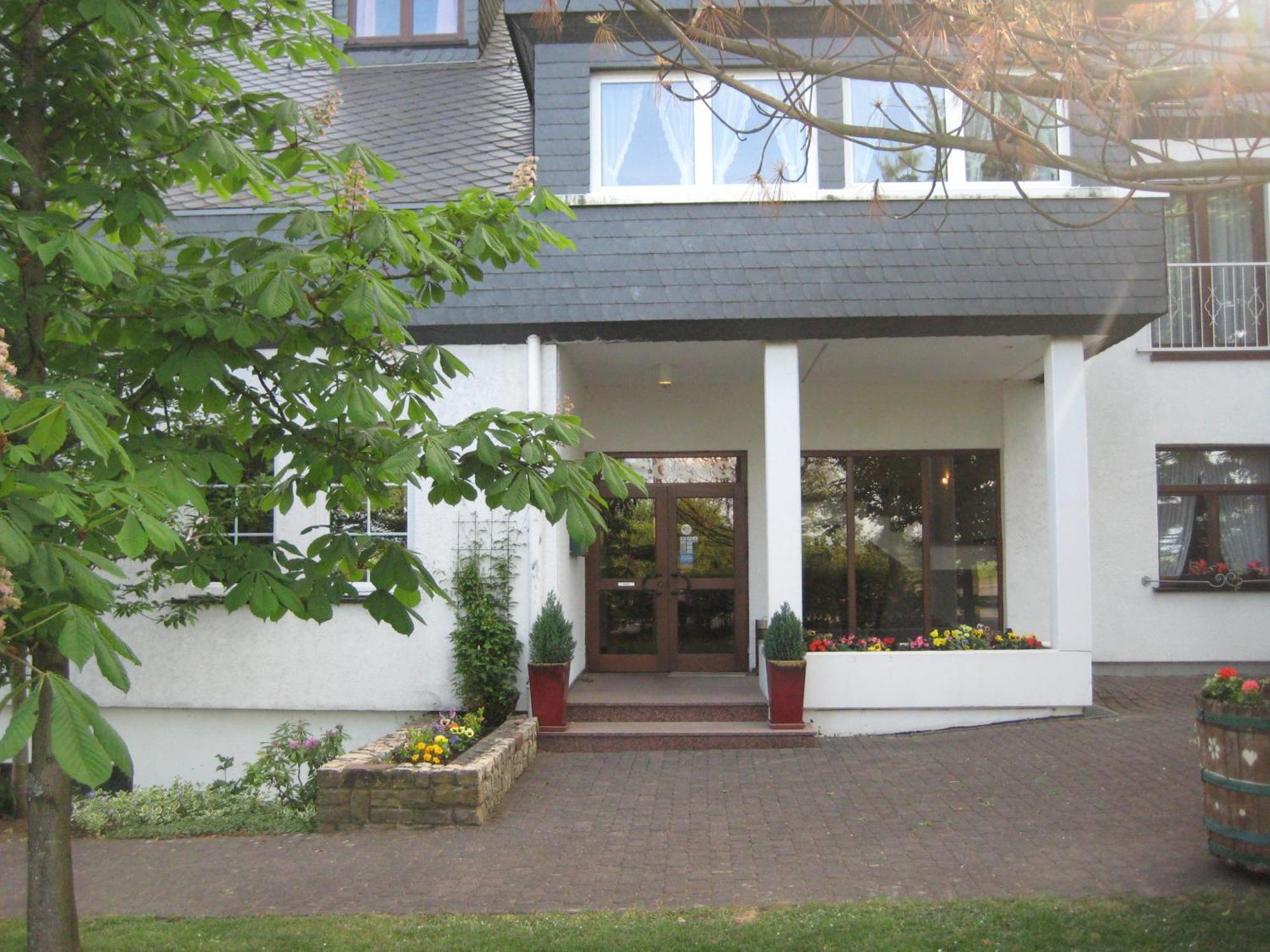 Zenner'S Landhotel Newel Eksteriør bilde